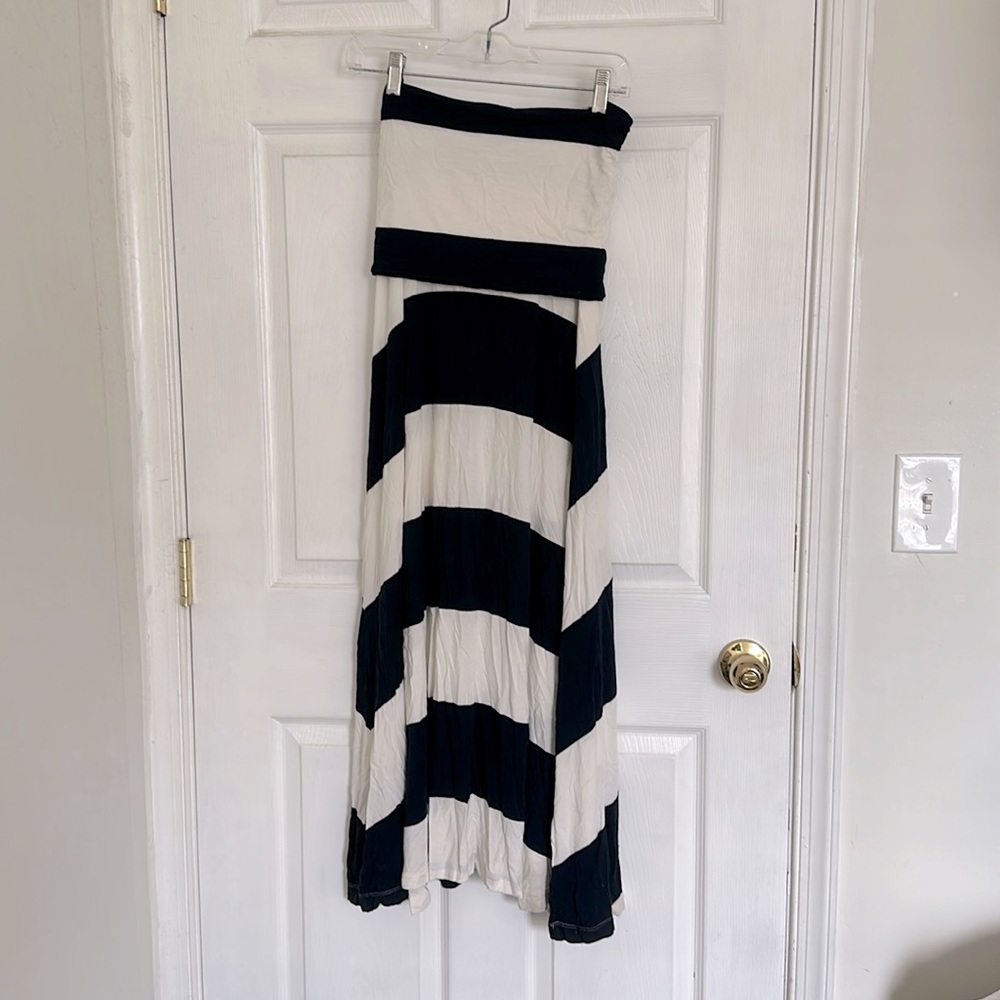 Gap Navy White Stripped Maxi Dress/Skirt